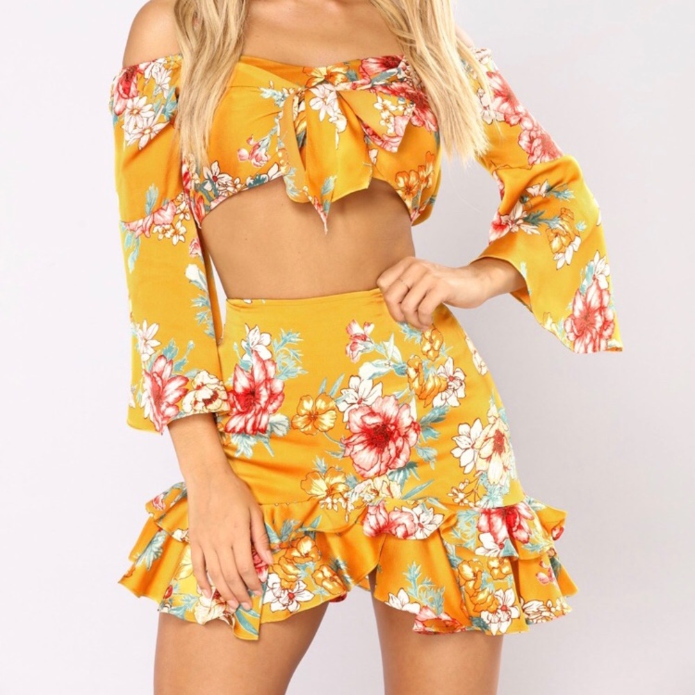 Tea in the garden floral set